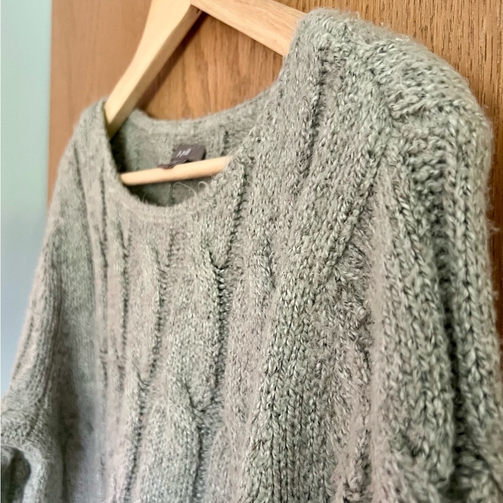 J. Jill Heathered Light Gray Cable Knit Crewneck Sweater size extra large - Picture 3 of 6